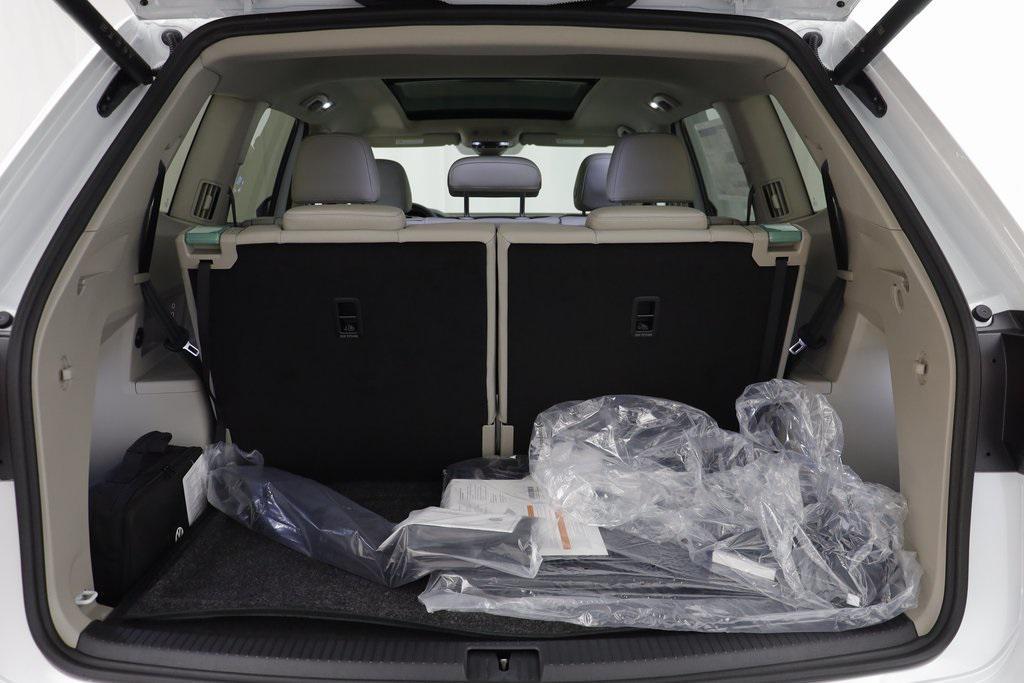 new 2026 Volkswagen Atlas car, priced at $46,308