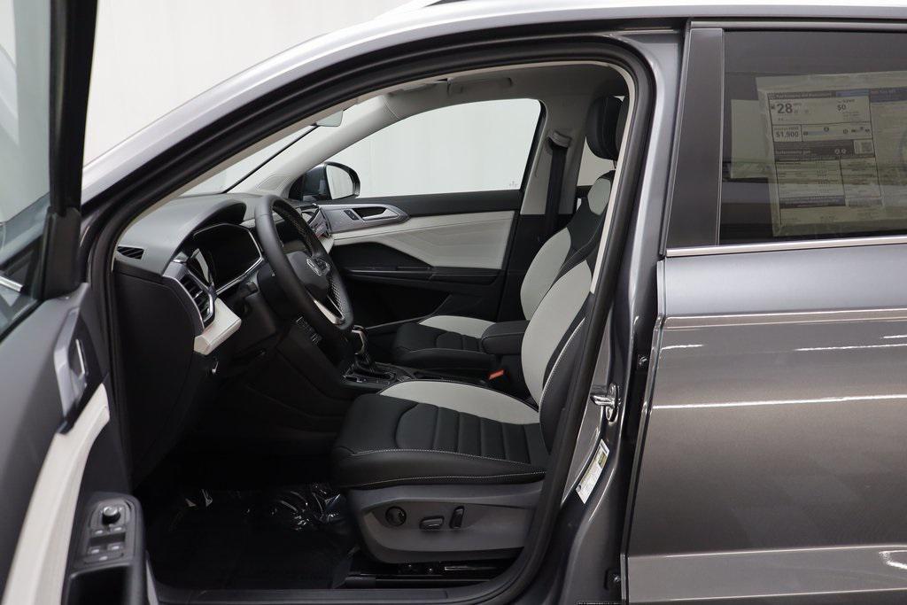 new 2025 Volkswagen Taos car, priced at $34,699