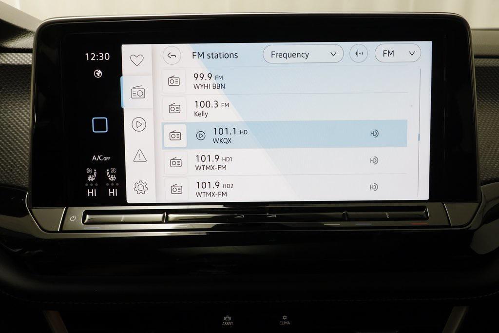 new 2026 Volkswagen Atlas Cross Sport car, priced at $53,248