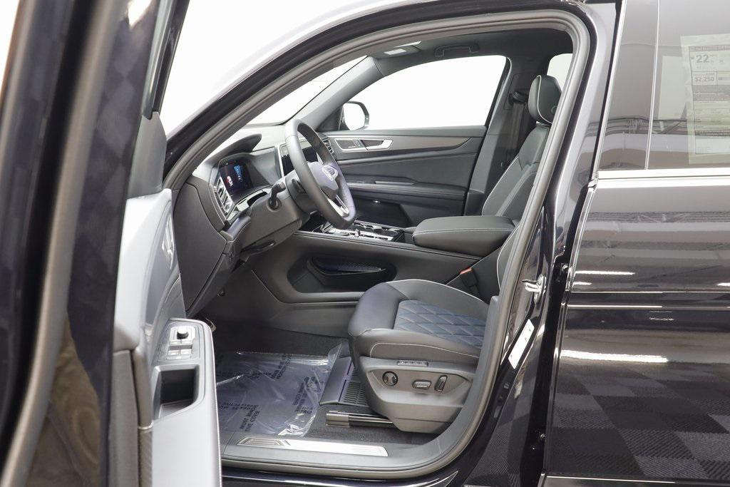 new 2026 Volkswagen Atlas Cross Sport car, priced at $53,248