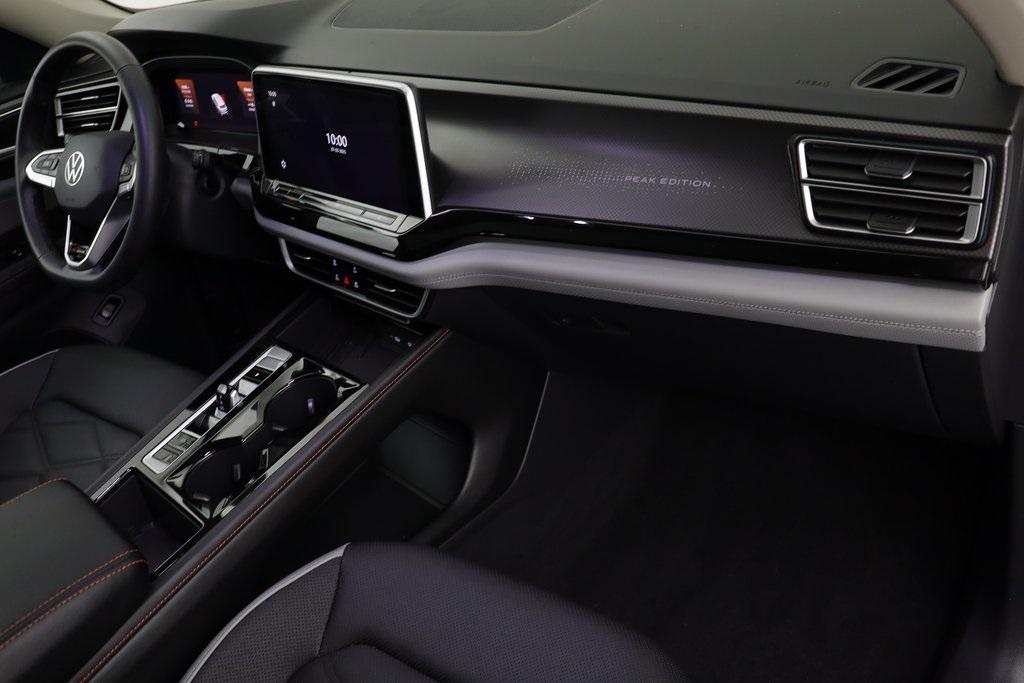 used 2025 Volkswagen Atlas car, priced at $37,141