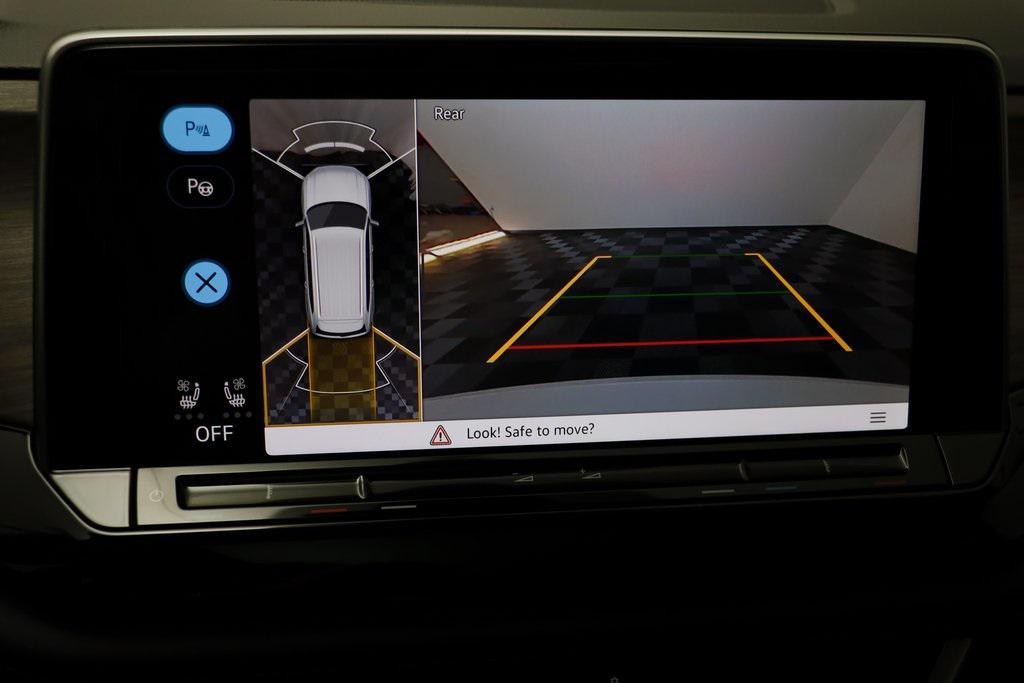 new 2026 Volkswagen Atlas car, priced at $53,979