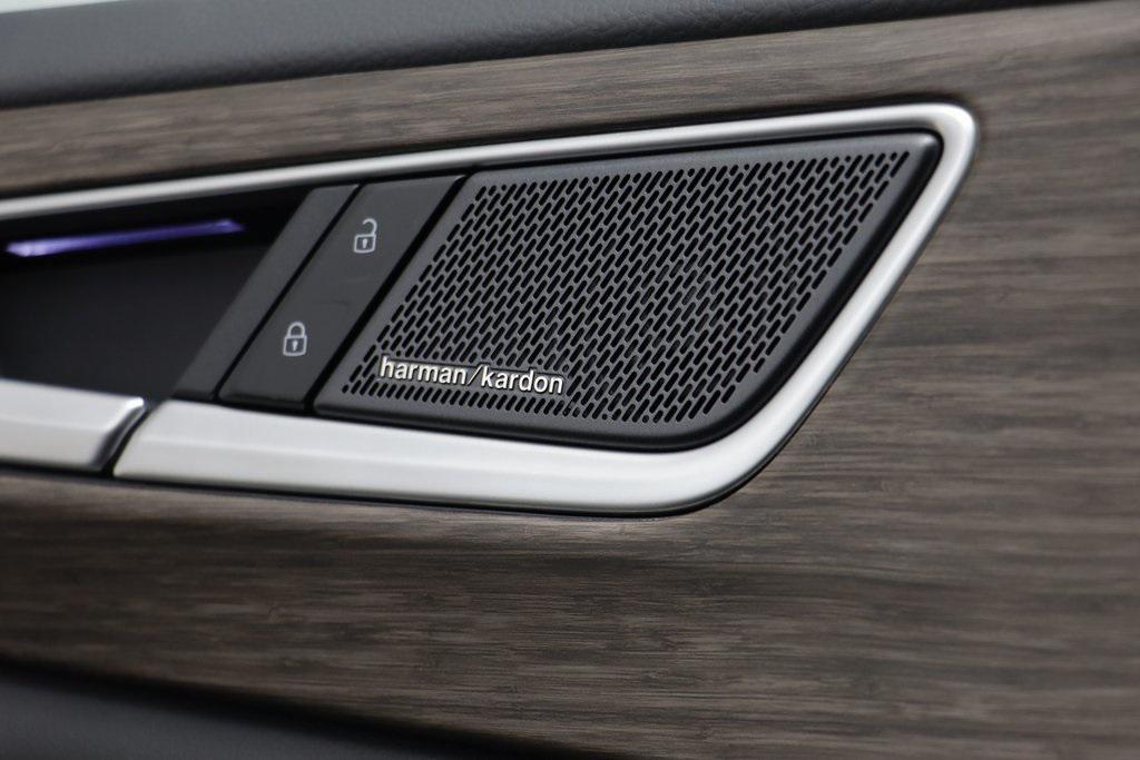 new 2026 Volkswagen Atlas car, priced at $53,623