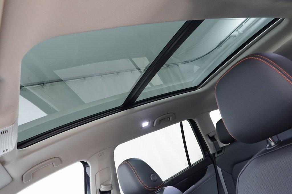 new 2026 Volkswagen Atlas car, priced at $47,188