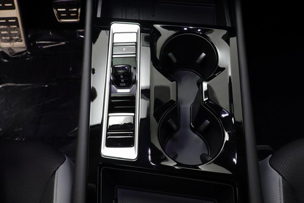 new 2026 Volkswagen Atlas car, priced at $47,188