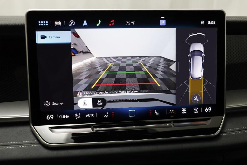 new 2025 Volkswagen Tiguan car, priced at $36,235