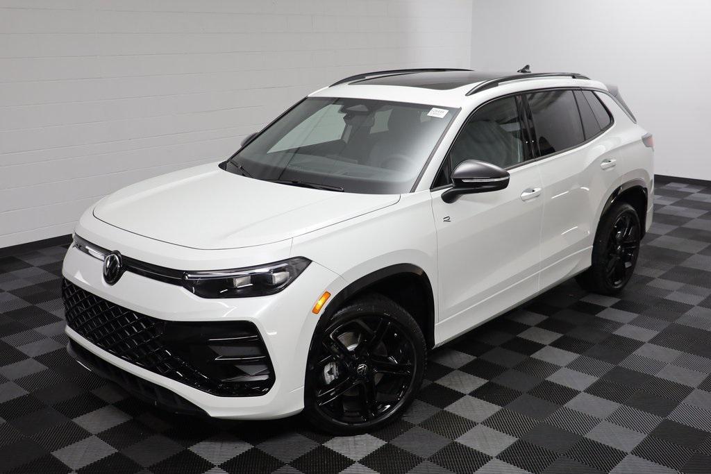 new 2025 Volkswagen Tiguan car, priced at $36,130