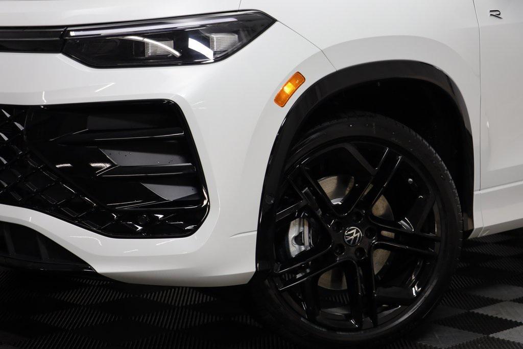 new 2025 Volkswagen Tiguan car, priced at $36,130
