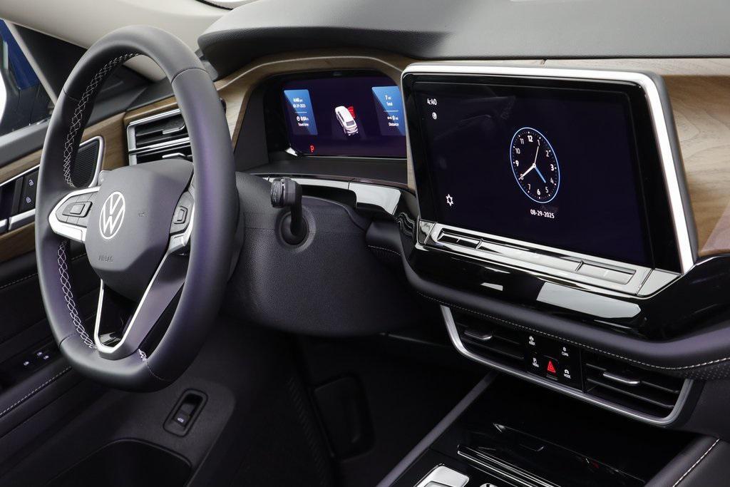 new 2026 Volkswagen Atlas car, priced at $45,351