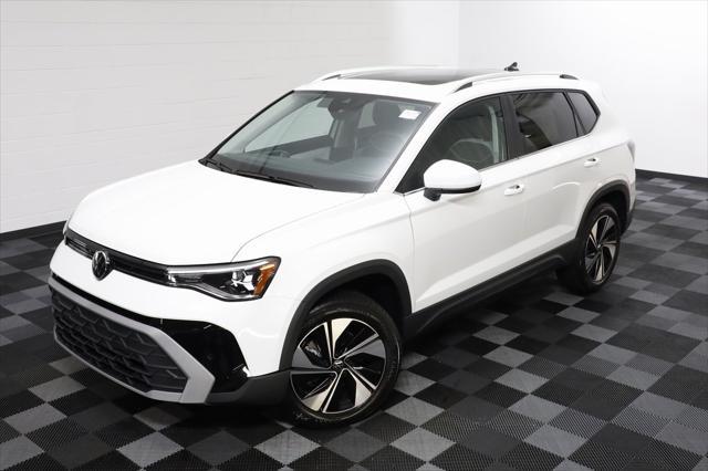 new 2025 Volkswagen Taos car