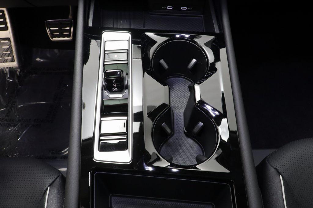 new 2025 Volkswagen Atlas car, priced at $50,509