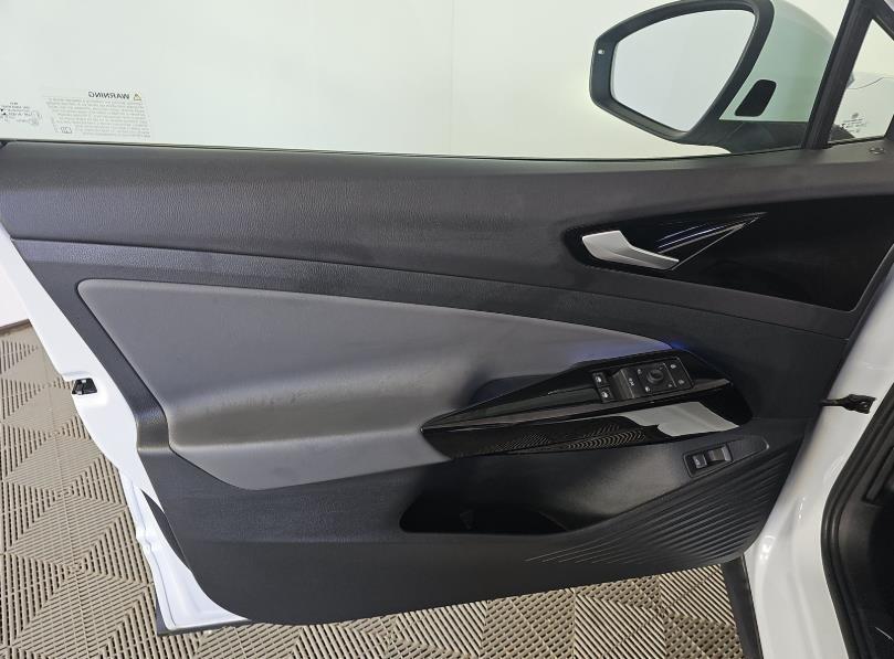 used 2022 Volkswagen ID.4 car, priced at $23,045