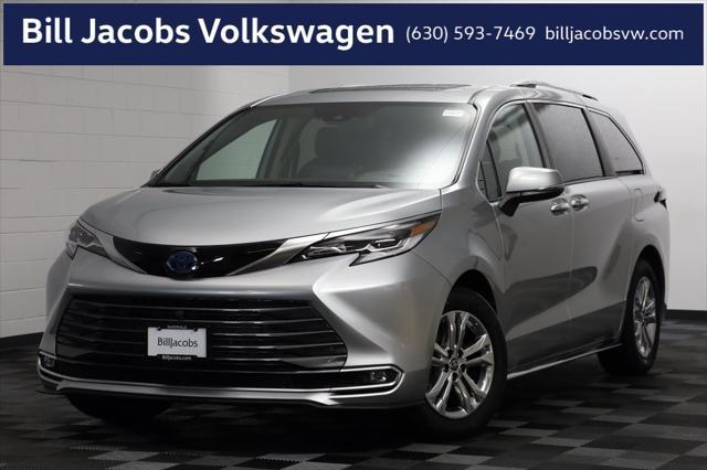 used 2022 Toyota Sienna car, priced at $44,677