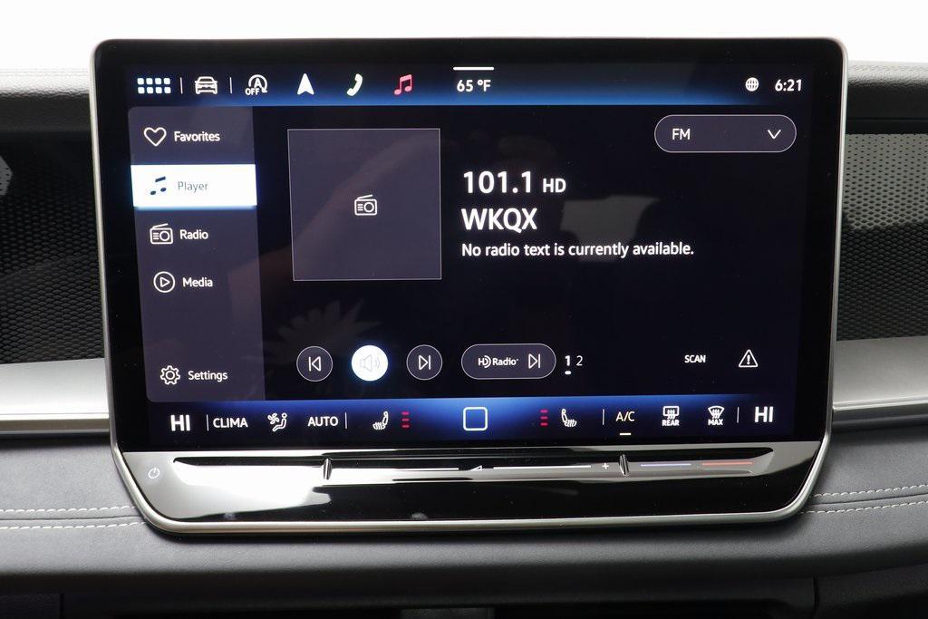 new 2025 Volkswagen Tiguan car, priced at $35,798