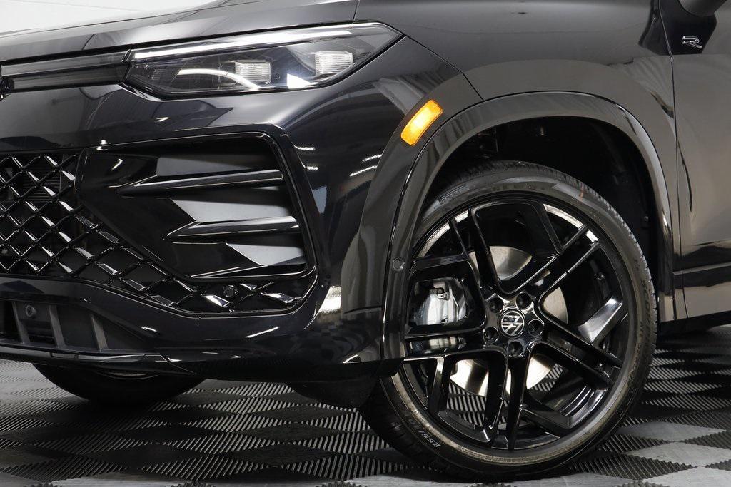 new 2025 Volkswagen Tiguan car, priced at $35,798