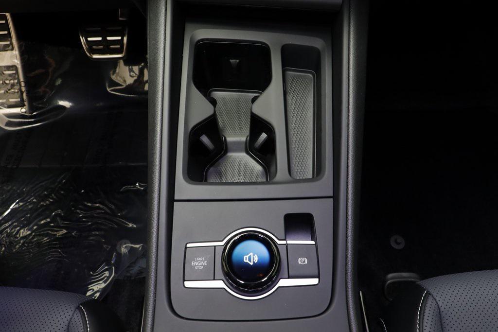 new 2025 Volkswagen Tiguan car, priced at $35,798