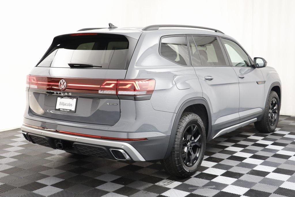 new 2025 Volkswagen Atlas car, priced at $41,514