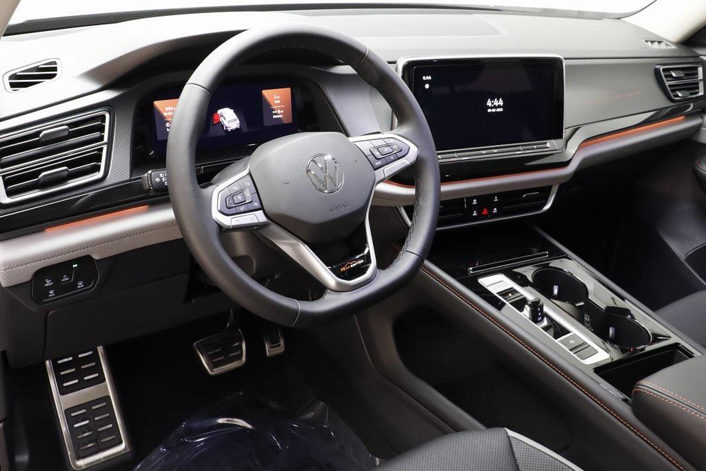 new 2025 Volkswagen Atlas car, priced at $41,514