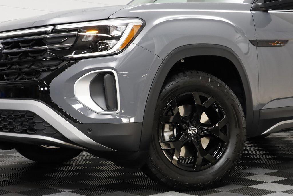 new 2025 Volkswagen Atlas car, priced at $41,514