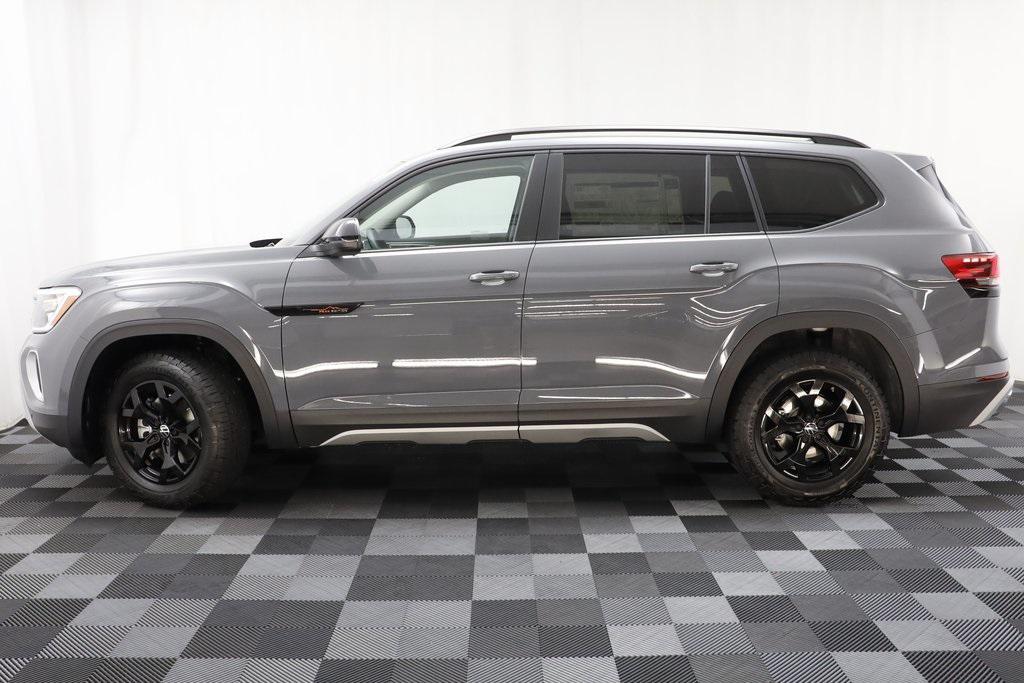 new 2025 Volkswagen Atlas car, priced at $41,514
