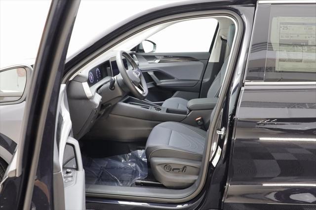 new 2025 Volkswagen Tiguan car, priced at $35,040