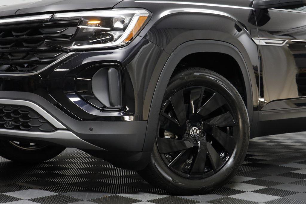 new 2026 Volkswagen Atlas Cross Sport car, priced at $46,089