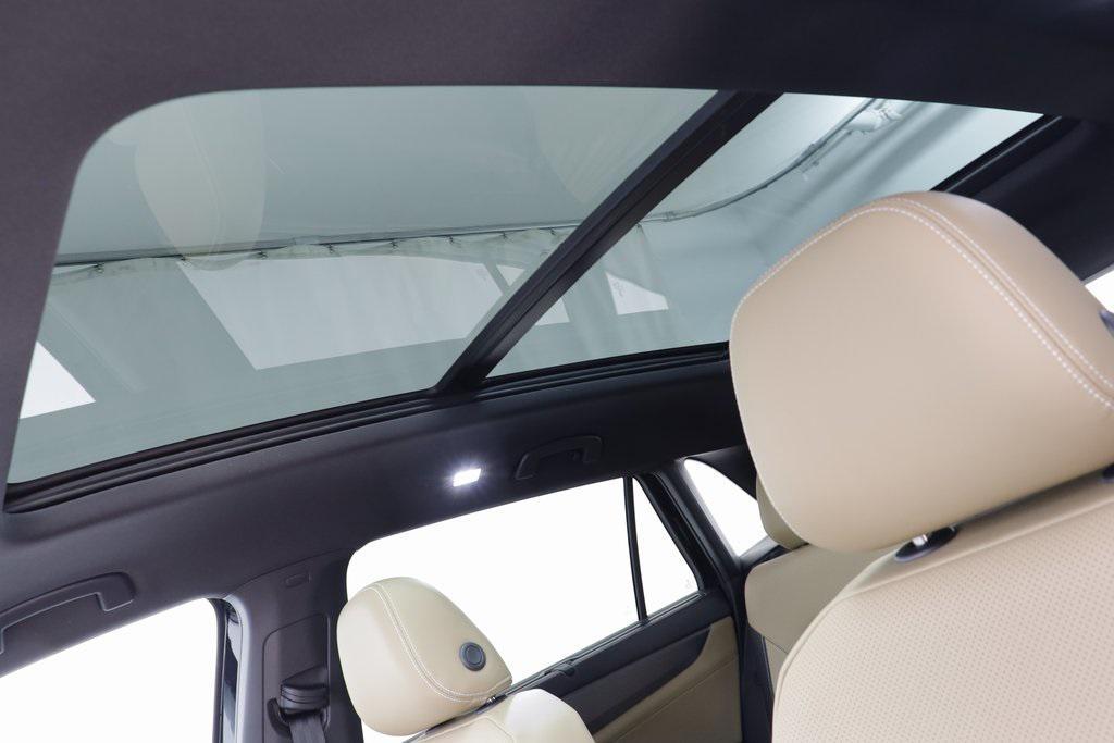 new 2026 Volkswagen Atlas Cross Sport car, priced at $46,089