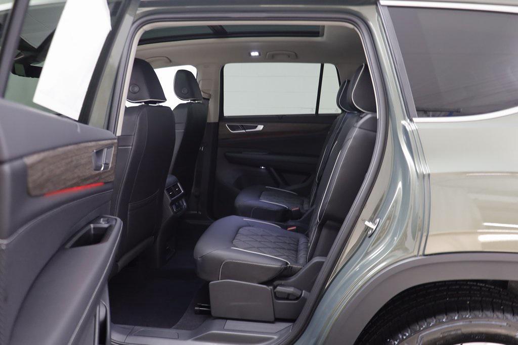 new 2026 Volkswagen Atlas car, priced at $53,205