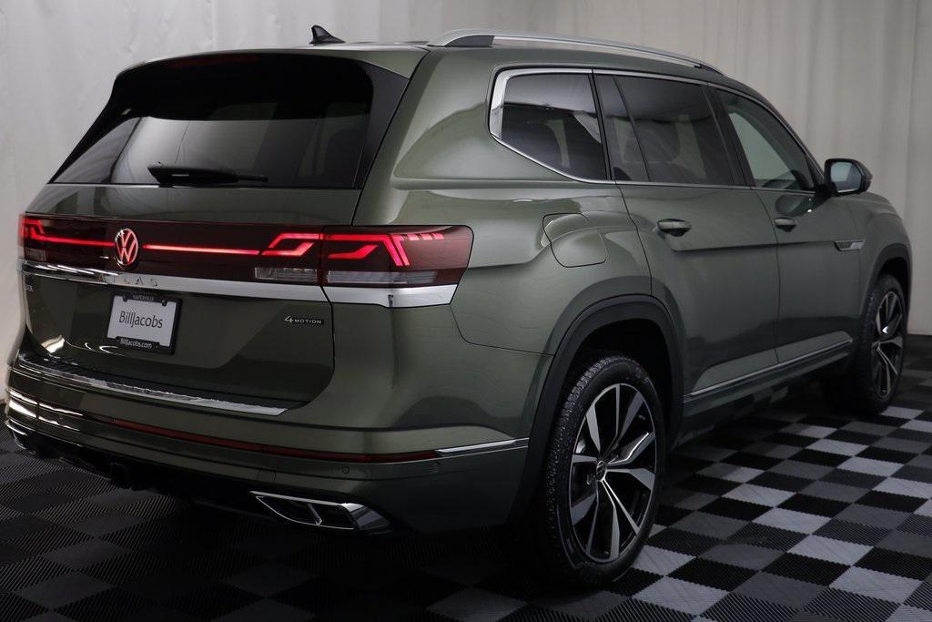 new 2026 Volkswagen Atlas car, priced at $53,205