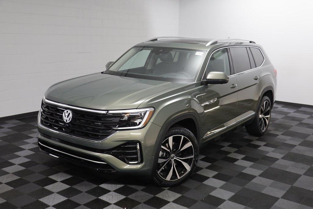 new 2026 Volkswagen Atlas car, priced at $53,205