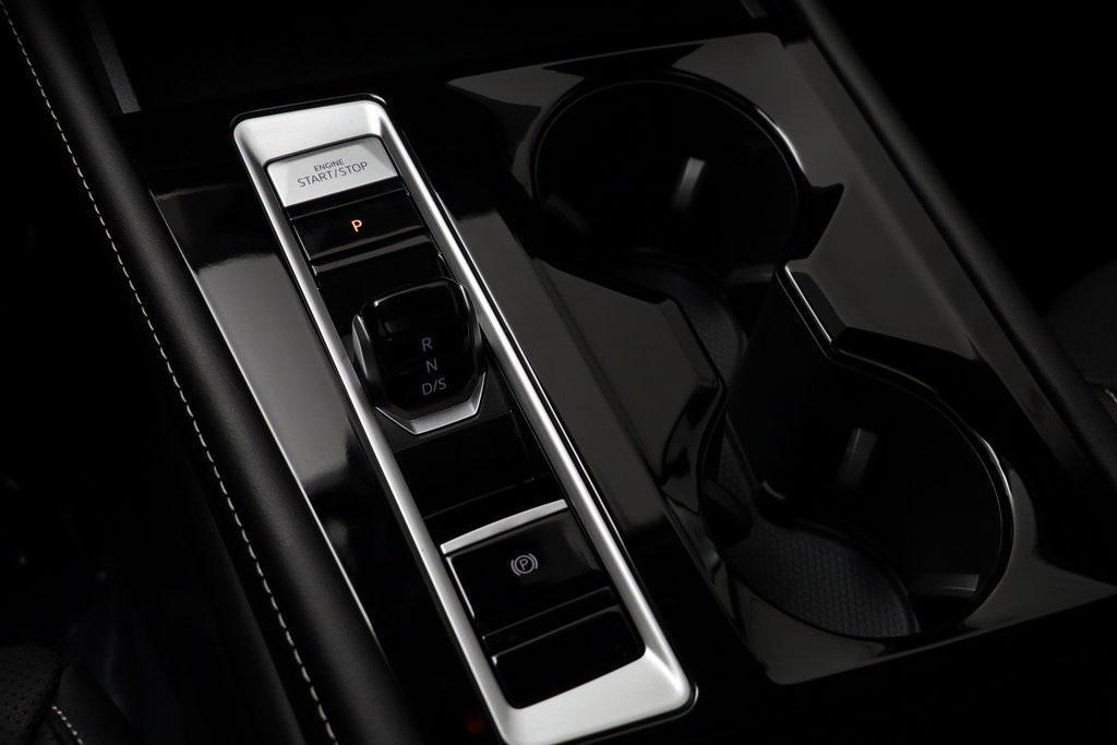 new 2026 Volkswagen Atlas car, priced at $46,308