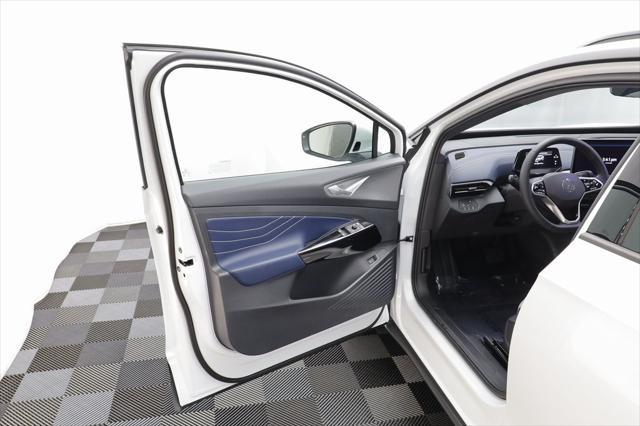 new 2025 Volkswagen ID.4 car, priced at $46,693