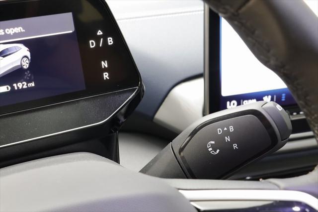 new 2025 Volkswagen ID.4 car, priced at $46,693