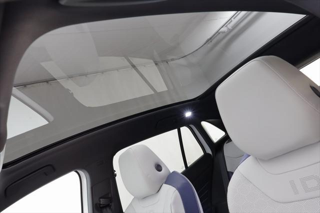 new 2025 Volkswagen ID.4 car, priced at $46,693