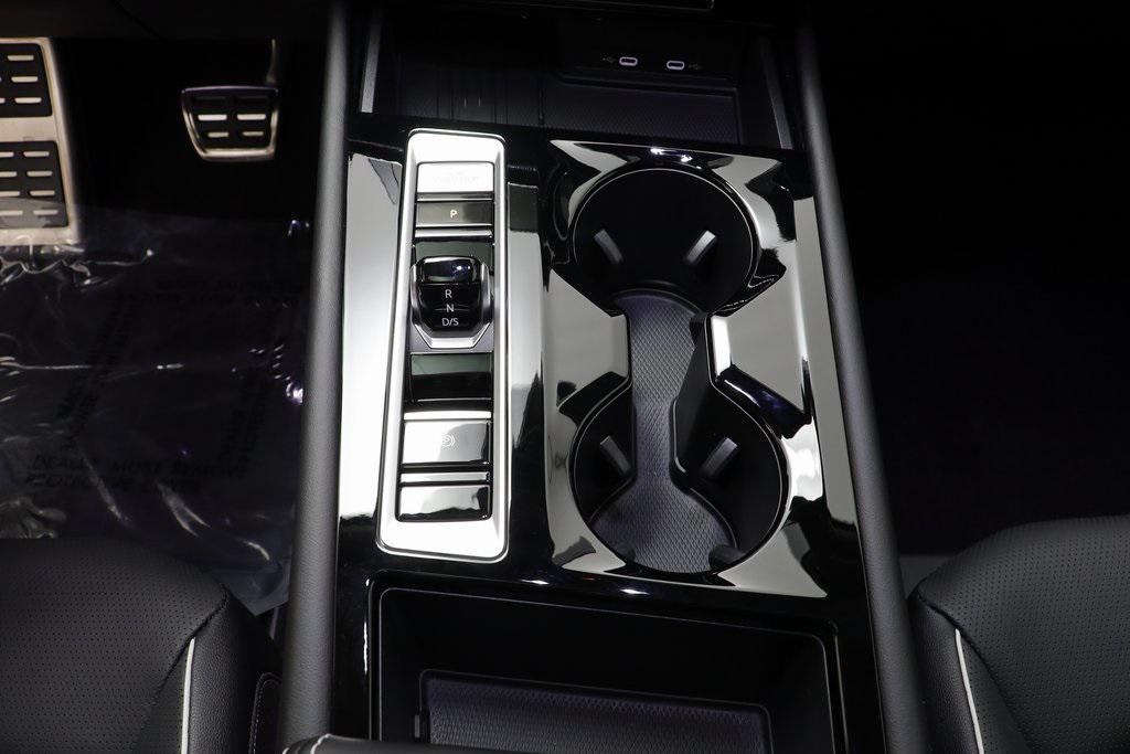 new 2026 Volkswagen Atlas car, priced at $54,411