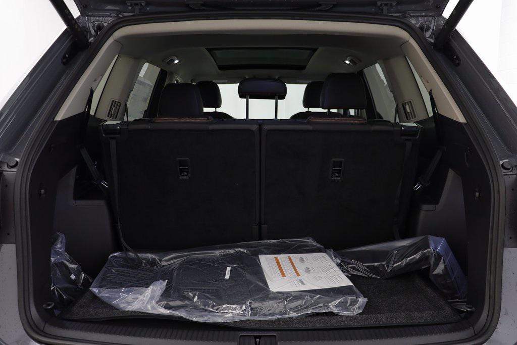 new 2025 Volkswagen Atlas car, priced at $41,514