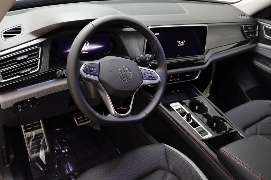 new 2025 Volkswagen Atlas car, priced at $41,514