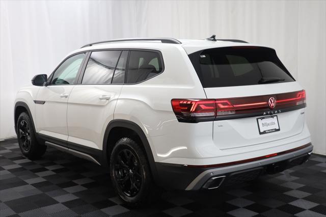 new 2025 Volkswagen Atlas car, priced at $46,002