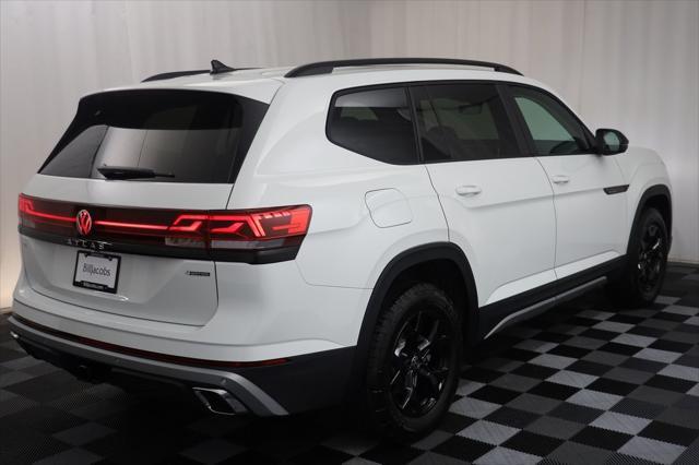 new 2025 Volkswagen Atlas car, priced at $46,002