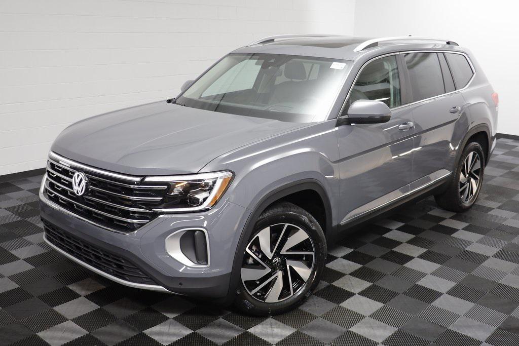 new 2026 Volkswagen Atlas car, priced at $48,738