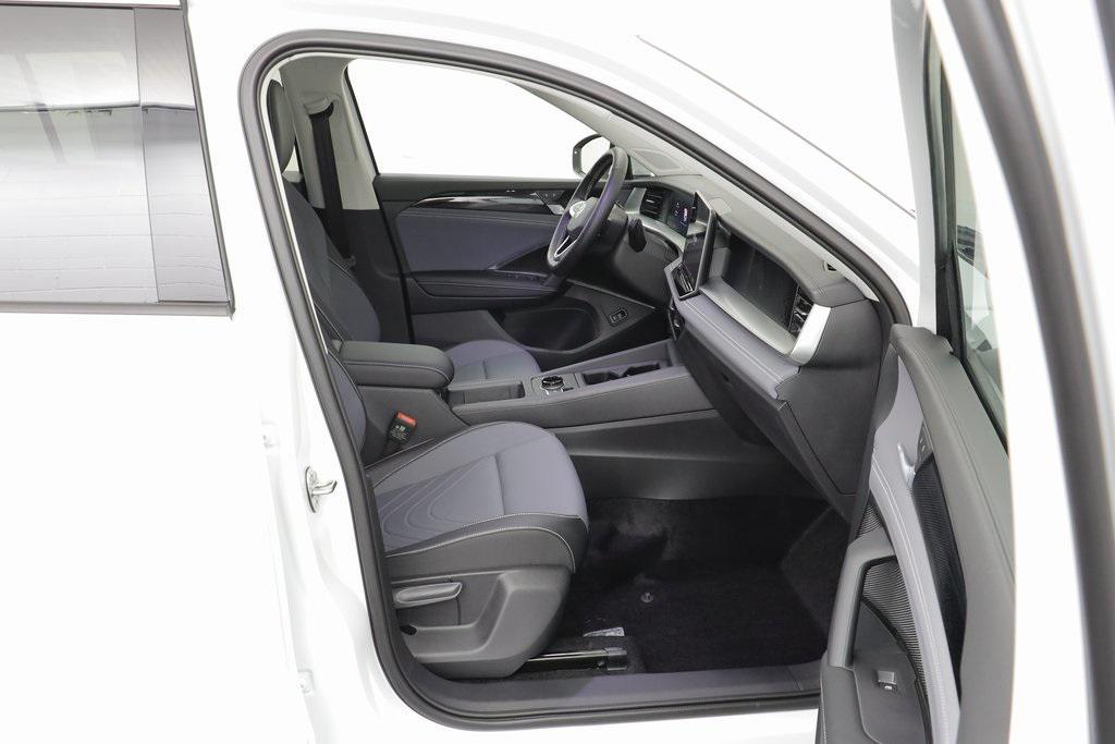 new 2025 Volkswagen Tiguan car, priced at $33,770