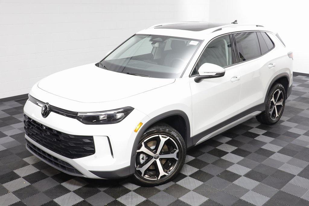 new 2025 Volkswagen Tiguan car, priced at $33,770
