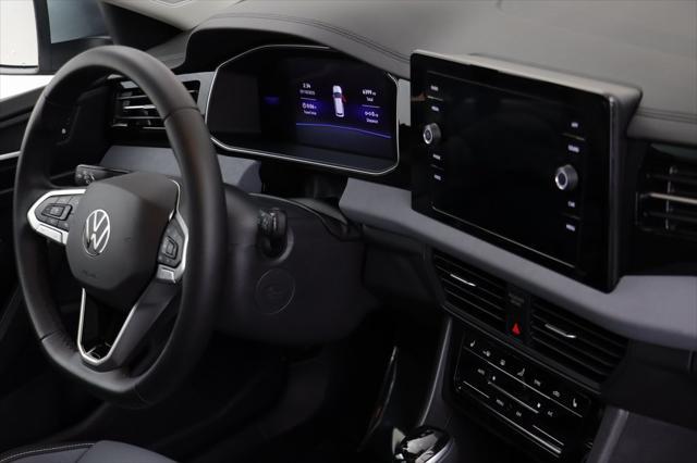 used 2025 Volkswagen Jetta car, priced at $23,929