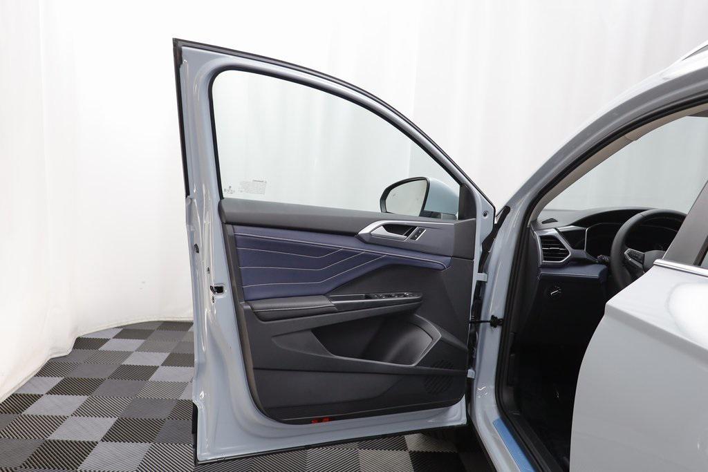 new 2025 Volkswagen Taos car, priced at $38,466