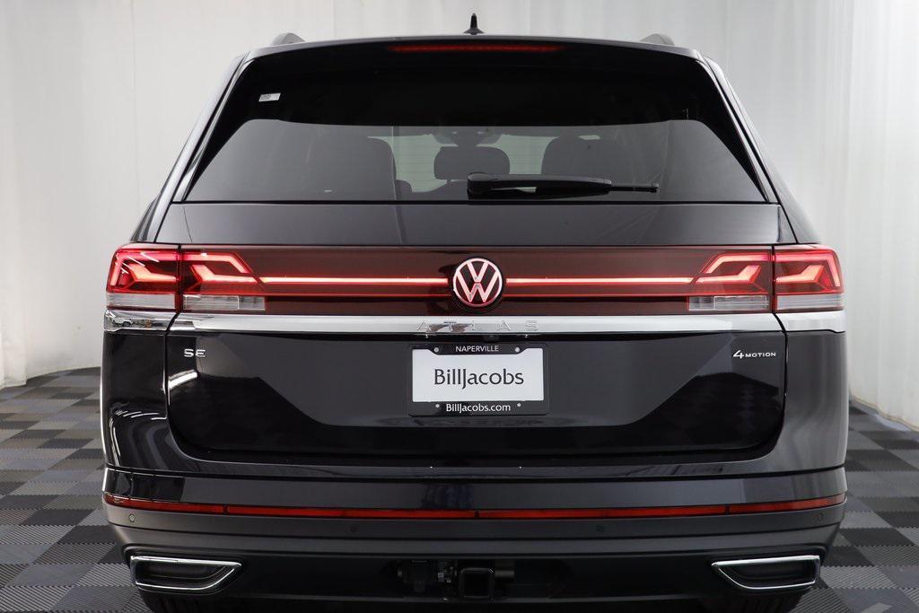 new 2026 Volkswagen Atlas car, priced at $45,851