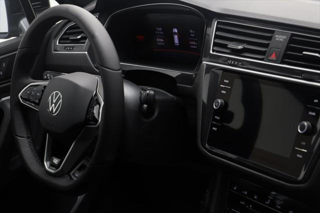 new 2024 Volkswagen Tiguan car, priced at $33,610