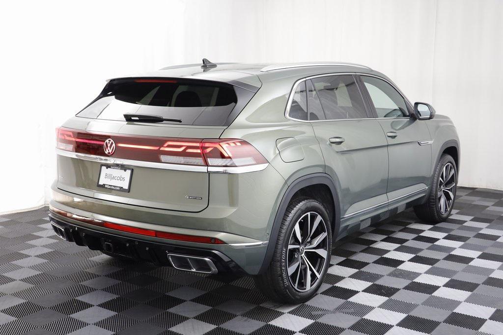 new 2026 Volkswagen Atlas Cross Sport car, priced at $53,248