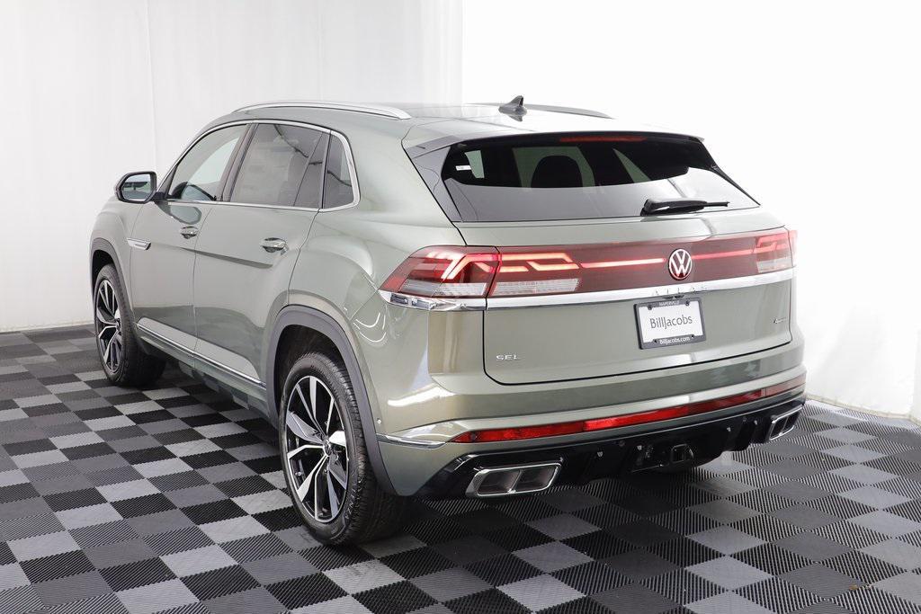 new 2026 Volkswagen Atlas Cross Sport car, priced at $53,248