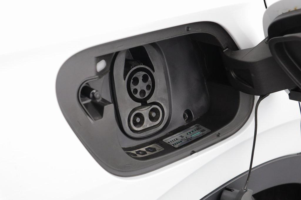 used 2022 Volkswagen ID.4 car, priced at $19,514