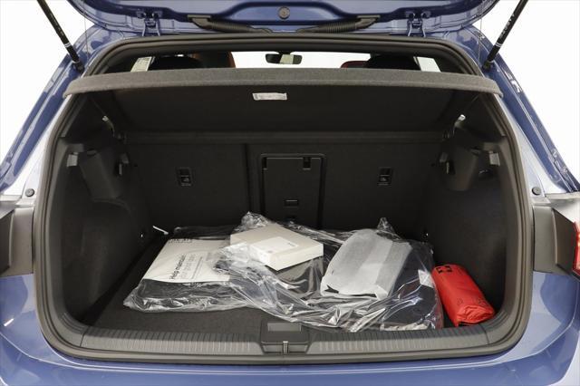 new 2025 Volkswagen Golf GTI car, priced at $39,243